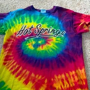 Hot spring tye dye tee-shirt